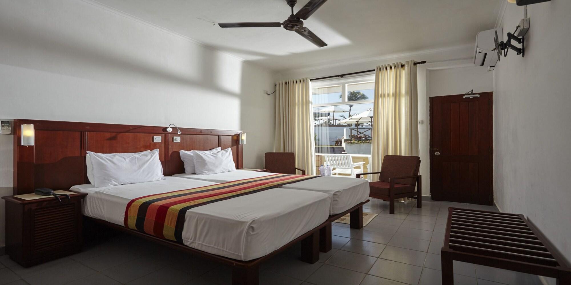 Coral Sands Hotel Hikkaduwa Esterno foto