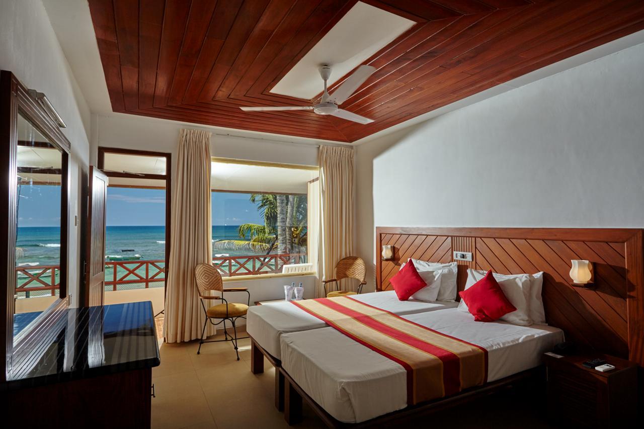 Coral Sands Hotel Hikkaduwa Esterno foto